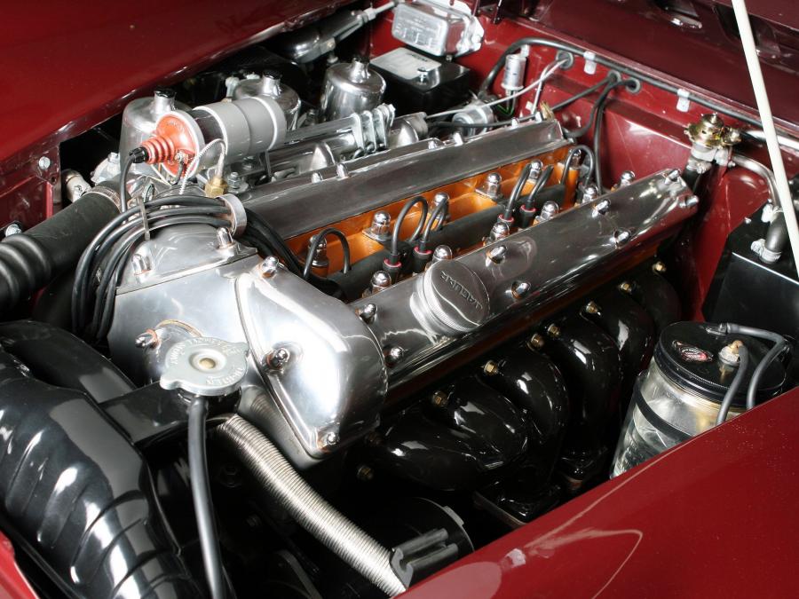  Jaguar XK150 Fixed Head Coupe 1958 года  (фото 12 из 16)